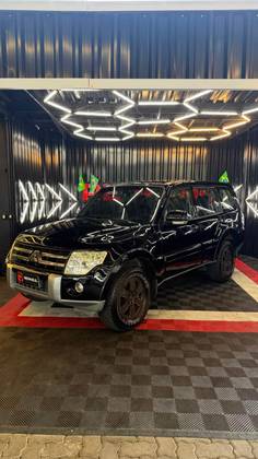 MITSUBISHI PAJERO 2.5 HD 4X4 8V TURBO INTERCOOLER DIESEL 4P MANUAL MITSUBISHI PAJERO 2.5 HD 4X4 8V TURBO INTERCOOLER DIESEL 4P MANUAL